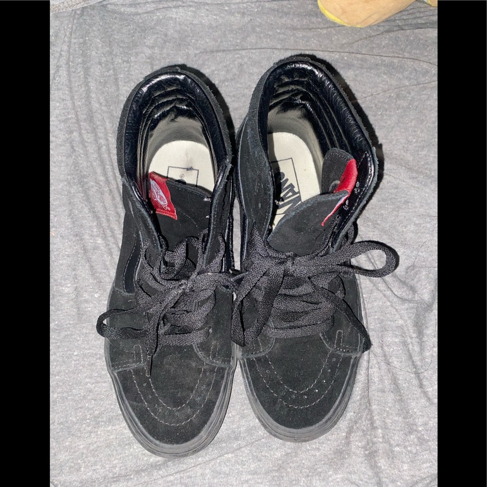 SK8 HI Vans in monochrome